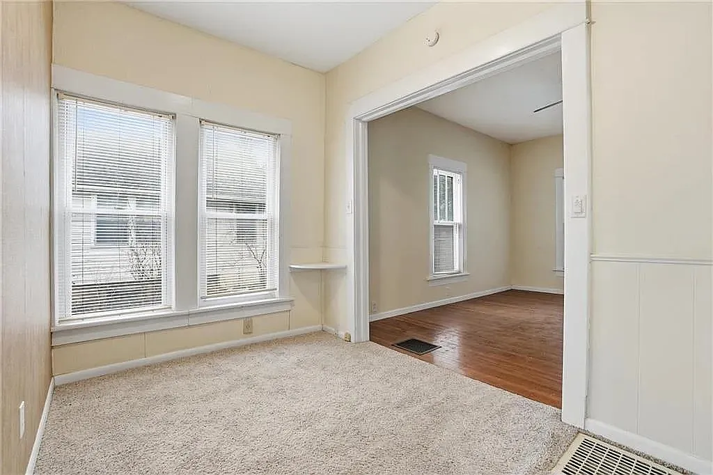 4 bed, 1811 sqft, $2,000 — Photo 3