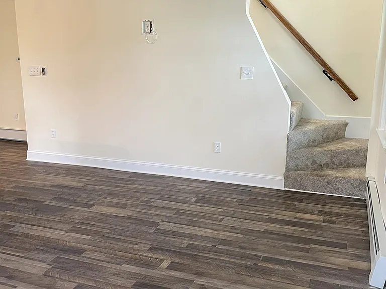 110 Scott St — Photo 18