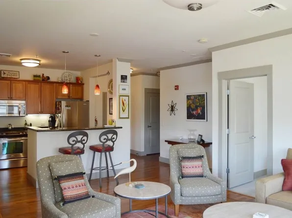 60 Winooski Falls Way #409, Winooski, VT 05404