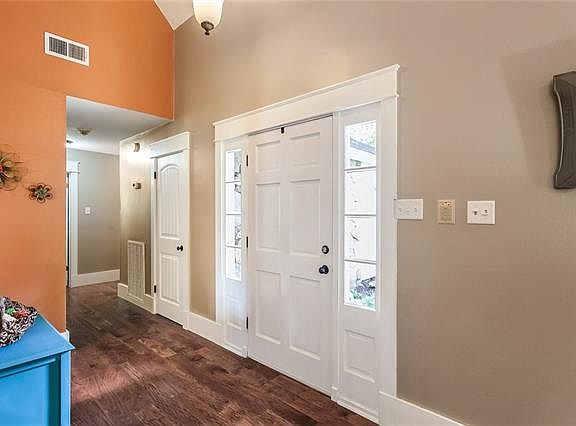 4th image of 227 Evergreen Dr