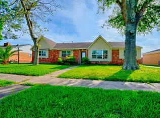 15418 Diana Ln, Houston, TX 77062