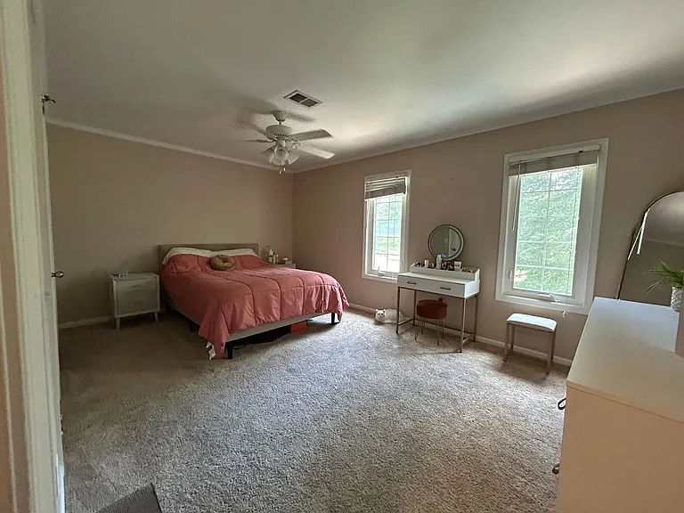 4876 Weatherhill Dr — Photo 18