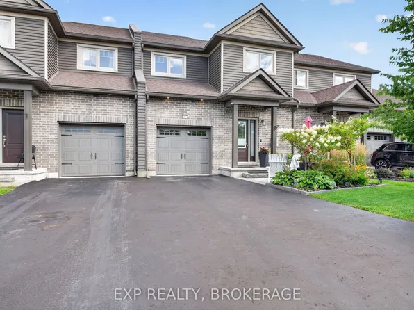 32 Curtis St, Prince Edward County, ON K0K 2T0