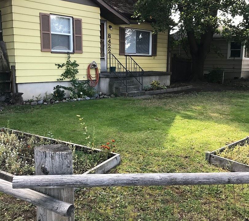 1st image of 8422 E Broadway Ave