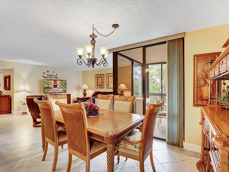 450 Egret Cir #9202 — Photo 17