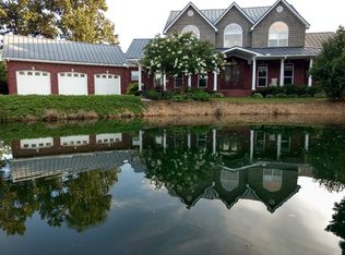 294 River Run Trl, Gadsden, AL 35901