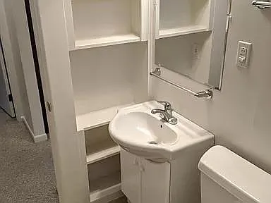 8720 Newhouse St — Photo 15