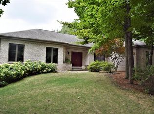 3046 Noble Rd, Williamston, MI 48895