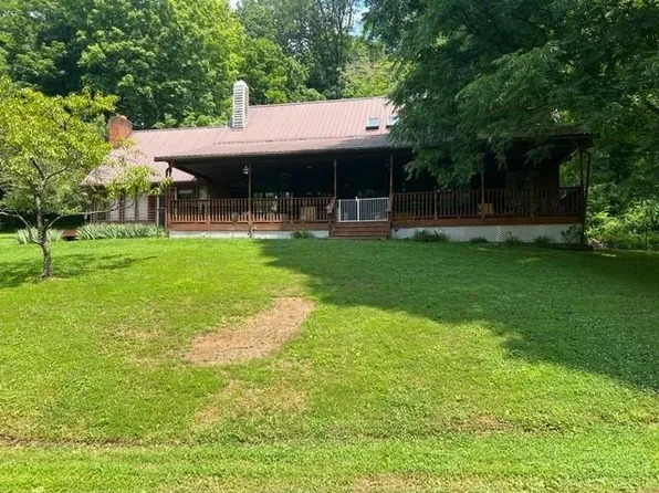 550 Apple Orchard Rd, Huntington, WV 25702