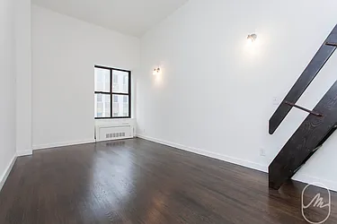 27 West 16th Street, #5F