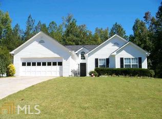 710 Flintlock Dr, Dacula, GA 30019