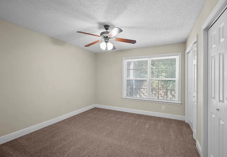4208 Santa Fe Pkwy — Photo 9