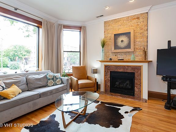 3rd image of 2057 N Kedzie Ave APT 1