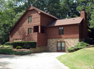 725 Hillandale Ln, Garner, NC 27529