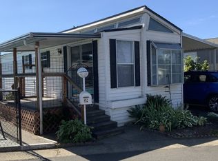 19776 SE Stark St Unit 58, Portland, OR 97233