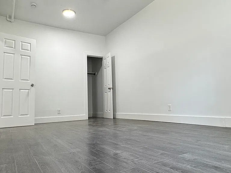 2723 W Sunset Blvd #2 — Photo 5
