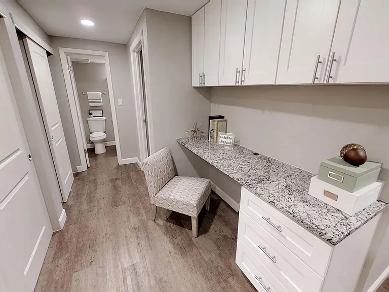 Convenient Living near Historic Humboldt District! — Photo 24