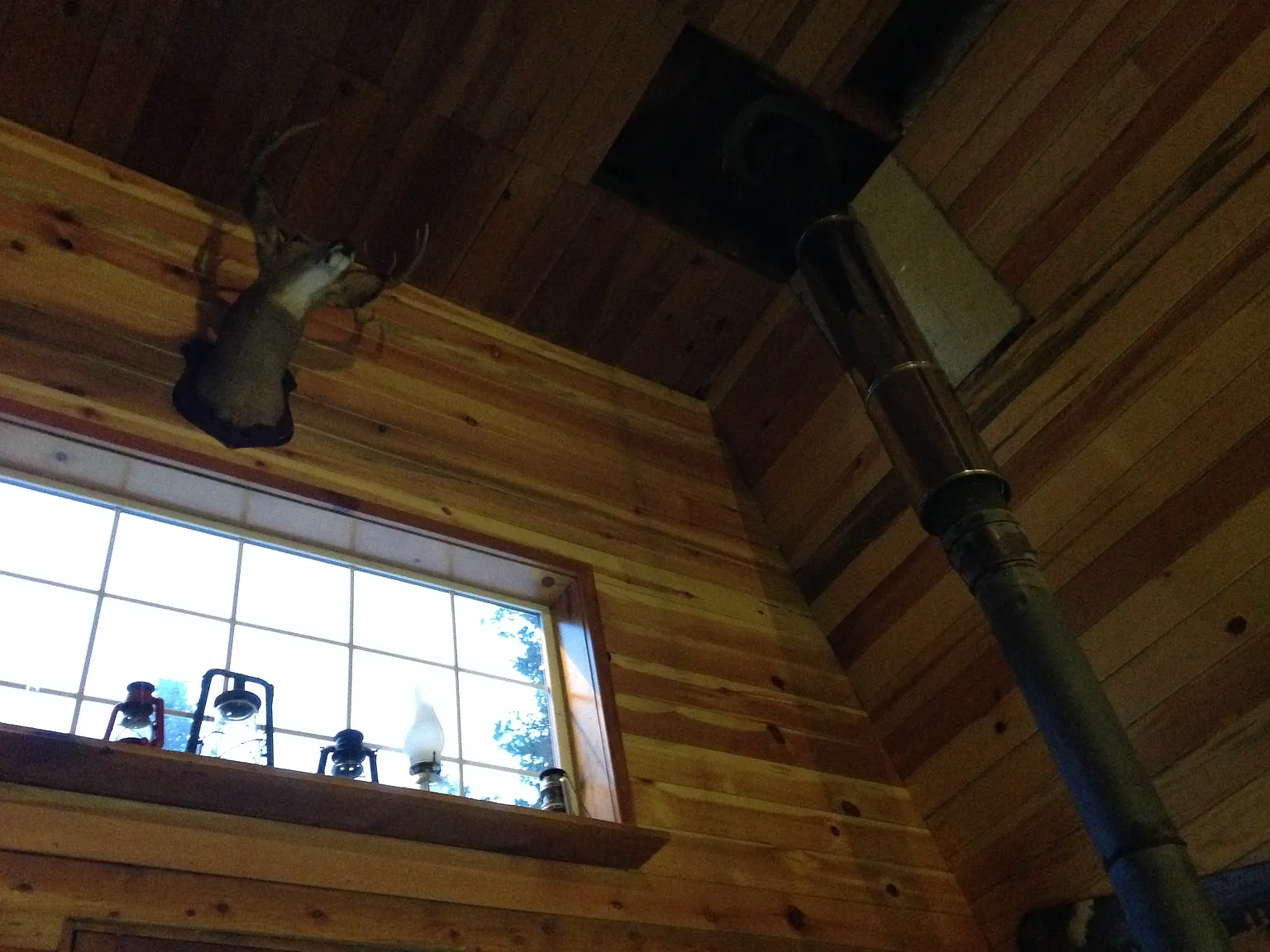 78228 Snowshoe Rd photo 1