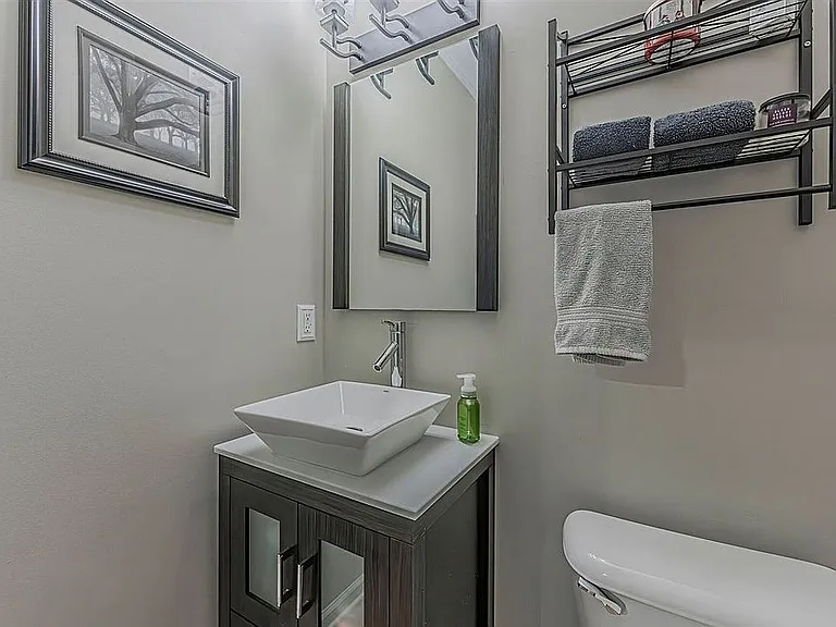 5903 Hourglass Ct — Photo 17