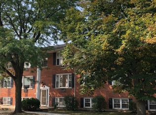 3400 Maple Ave APT 3, Brookfield, IL 60513