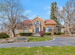 1030 56th St, Des Moines, IA 50311