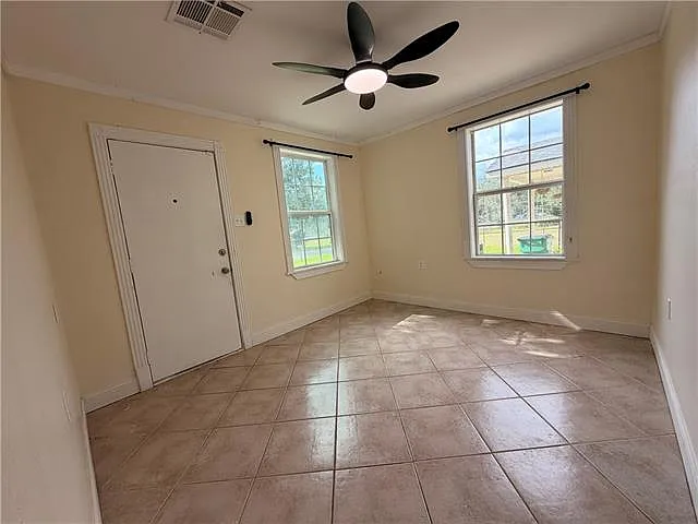 2 bed, 1.0 bath, 950 sqft, $1,250 — Photo 4