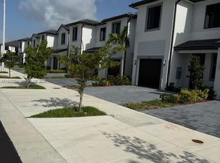 Century Park Square, Homestead, FL 33034