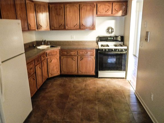 5th image of 2514 38th St #3