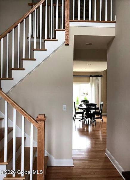 4th image of 15 Appleton Street