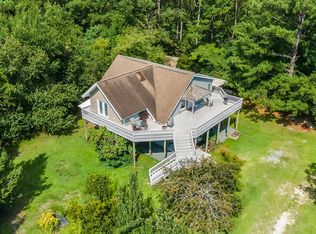 73 Rowan Rd, Hampstead, NC 28443