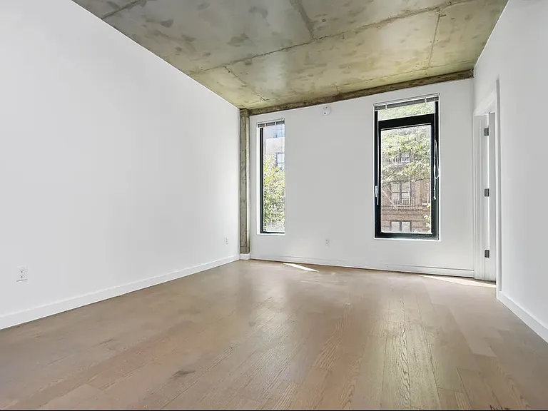 281 Union Ave #4F — Photo 2