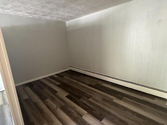 4th image of 724 Delta Ave #1