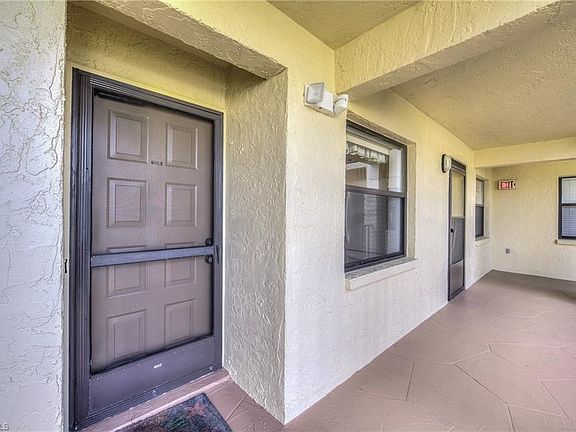 4th image of 219 Fox Glen Dr APT 1206