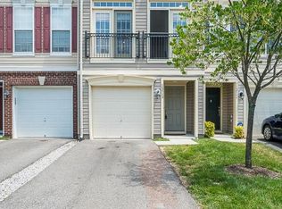 15713 John Diskin Cir, Woodbridge, VA 22191