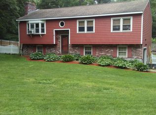 4 Comanche Cir, Billerica, MA 01821