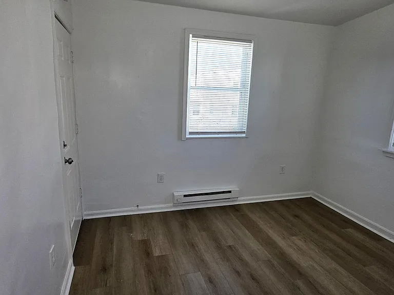3207 11th Pl SE #4 — Photo 16