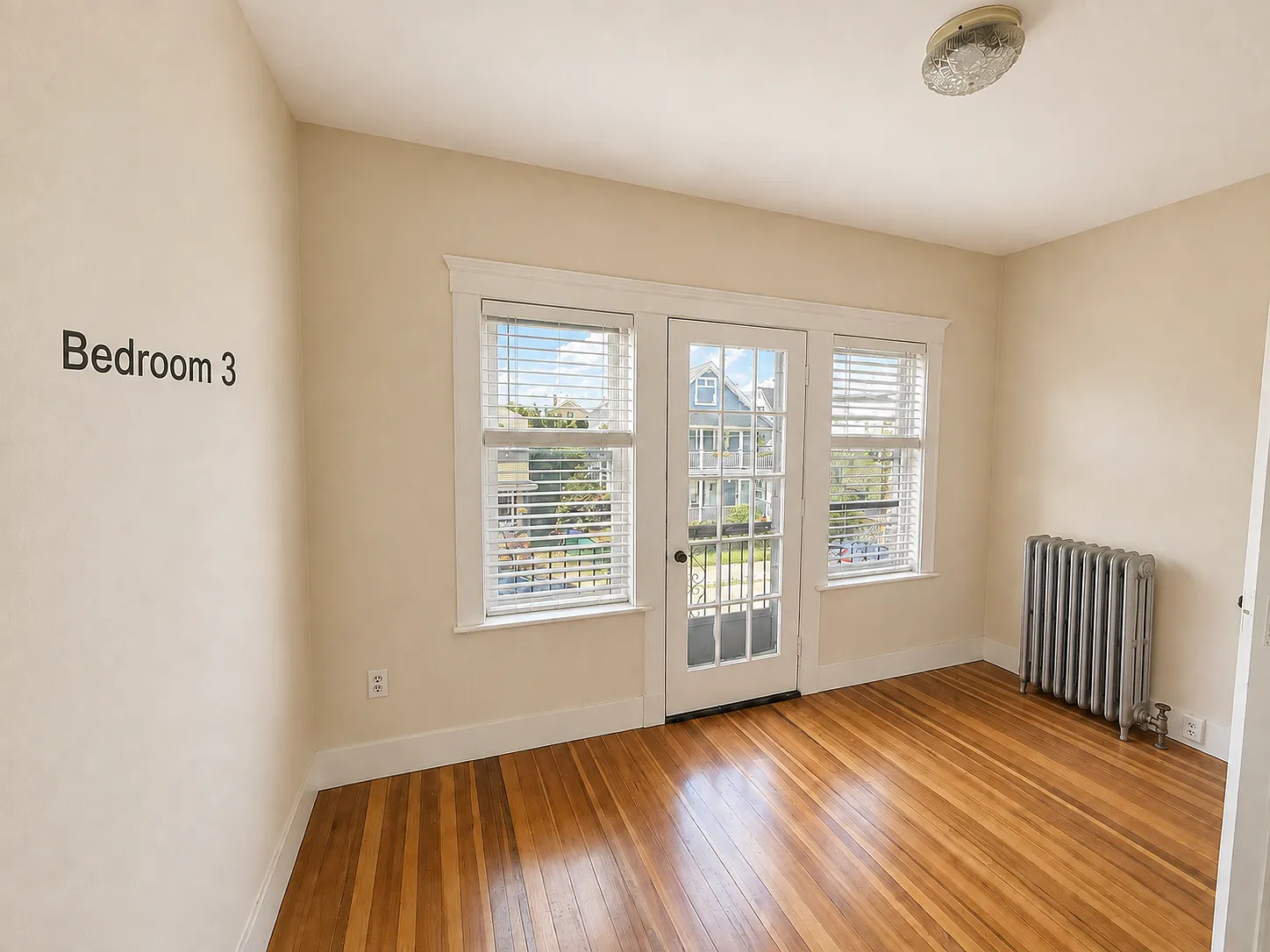 41 Wright Ave — Photo 4