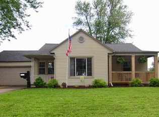 2607 Waynewood Dr, Fort Wayne, IN 46809