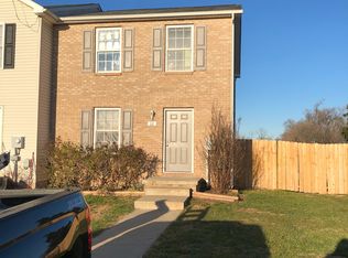 12 Chalk Ln, Inwood, WV 25428