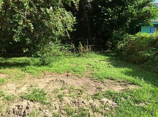 911 Eleanor St, Houston, TX 77009