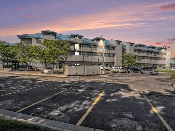 530 Miller Dr #308, Grand Haven, MI 49417
