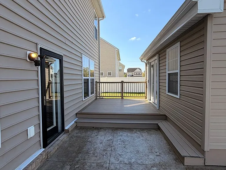 42 Kilverstone Way — Photo 46