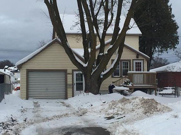 2nd image of 803 E Easterday Ave