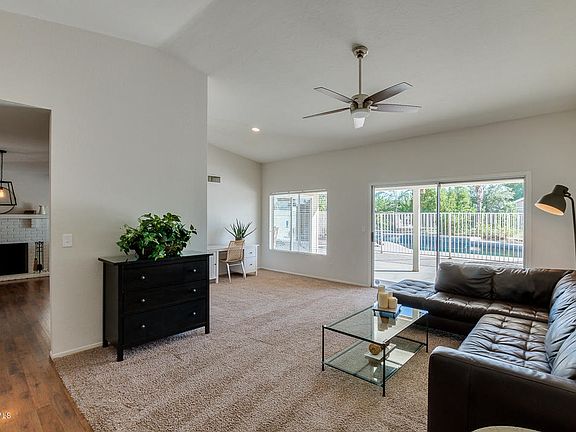 4th image of 2271 W Mandalay Ln