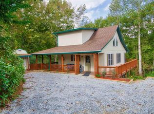 69 Crest Ln, Rabun Gap, GA 30568
