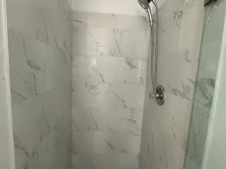 976 Sham Pointe Dr — Photo 14