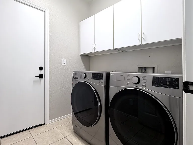 2499 W Lewis And Clark Trl — Photo 19