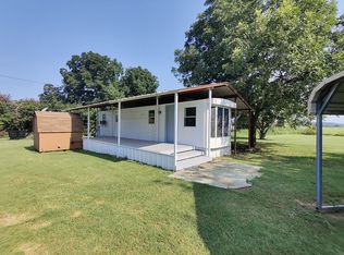 450 River View Rd, Millsap, TX 76066