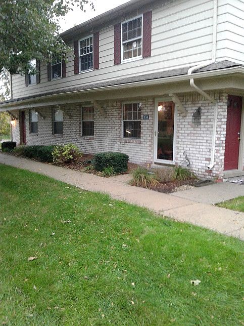 1st image of 154 Princeton Dr #1