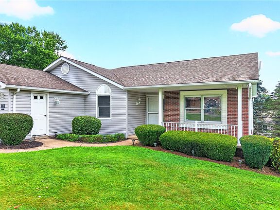 2nd image of 336 Shannon Cir
